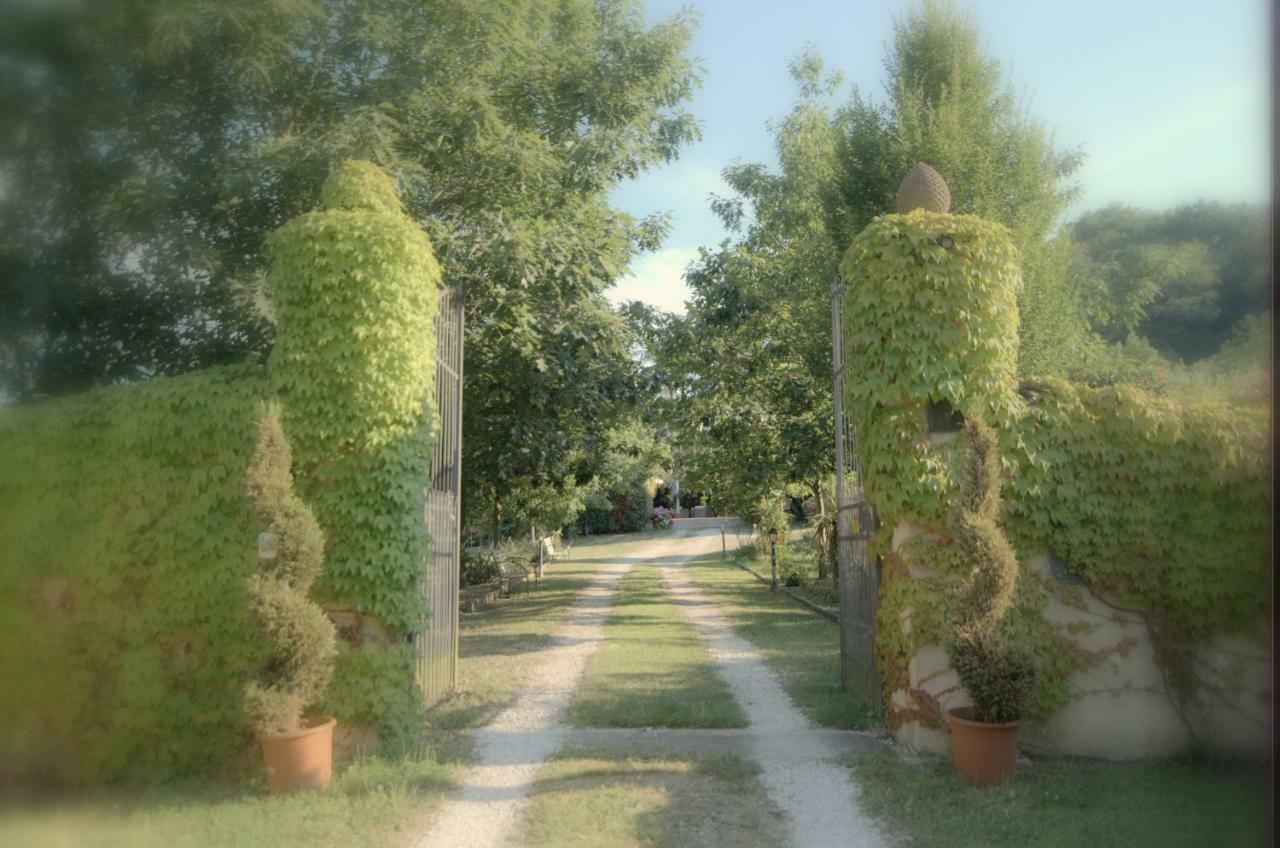 Lago Gabbiano Podere Casanova Пистоя Екстериор снимка